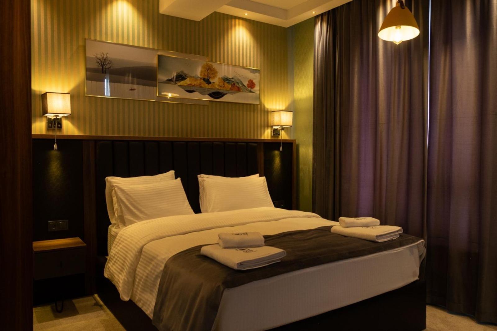 Gori Palace Apartments Экстерьер фото